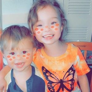 Meet your Posher, Shana